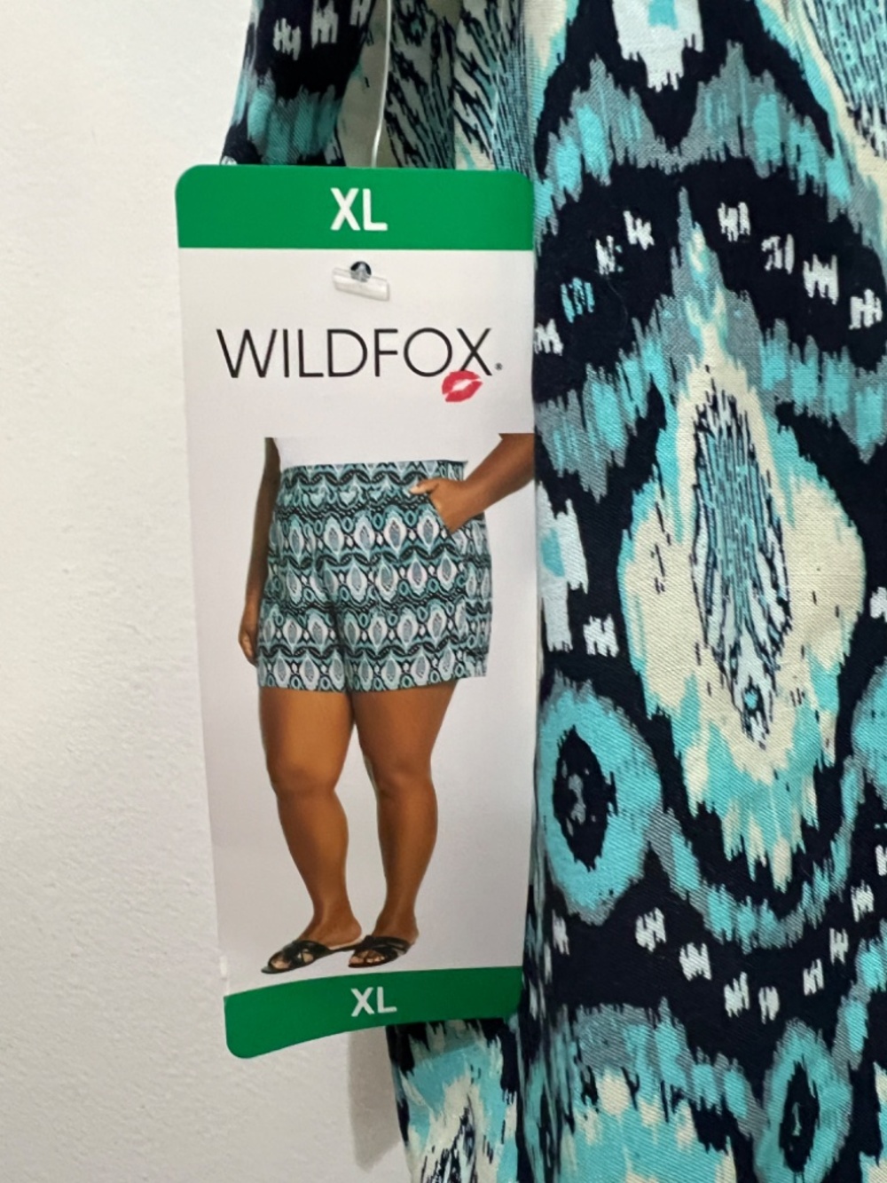NEW Wildfox Women's Relaxed Fit Pull-On Shorts Blue/Turqoise Size XL